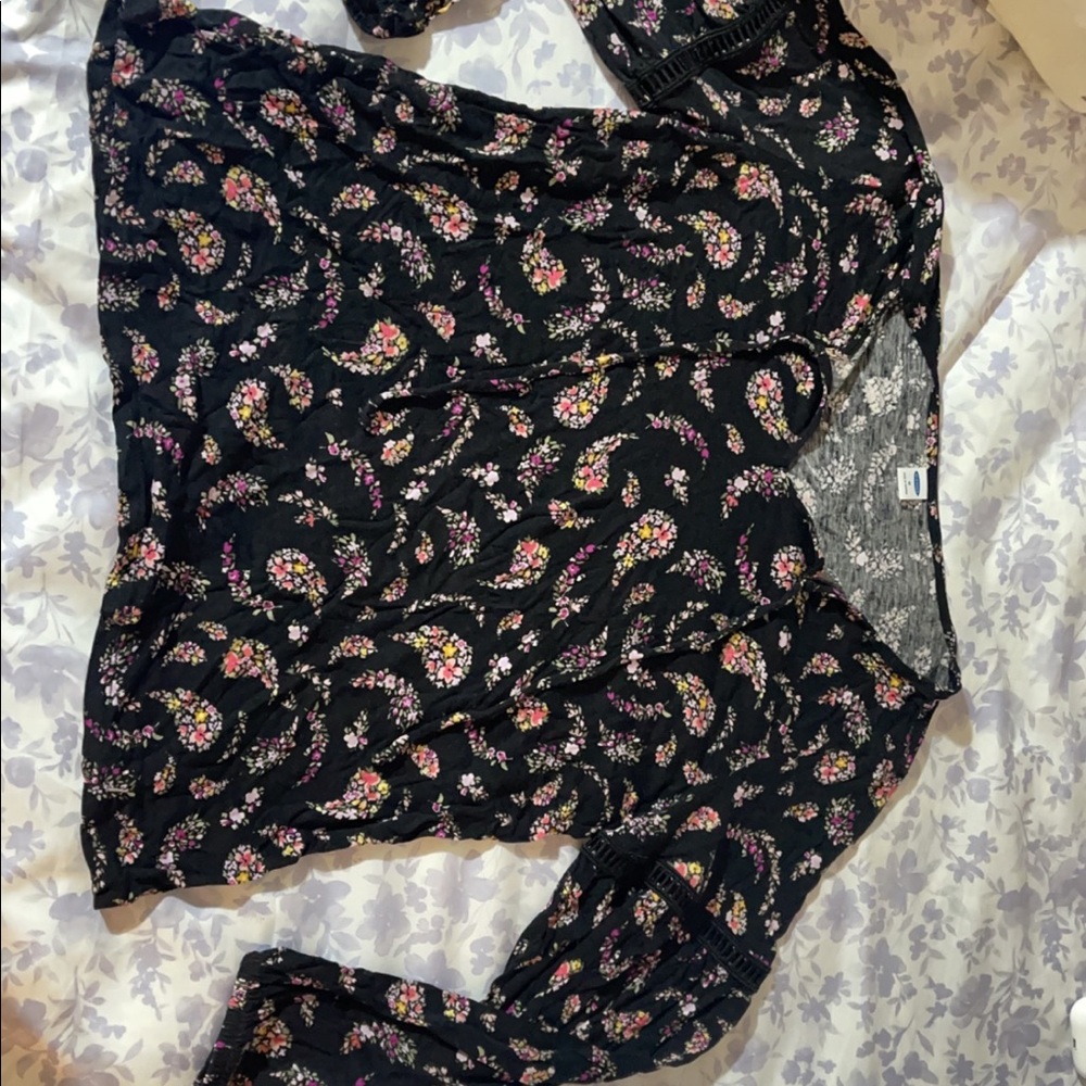 Womens Old Navy Tee